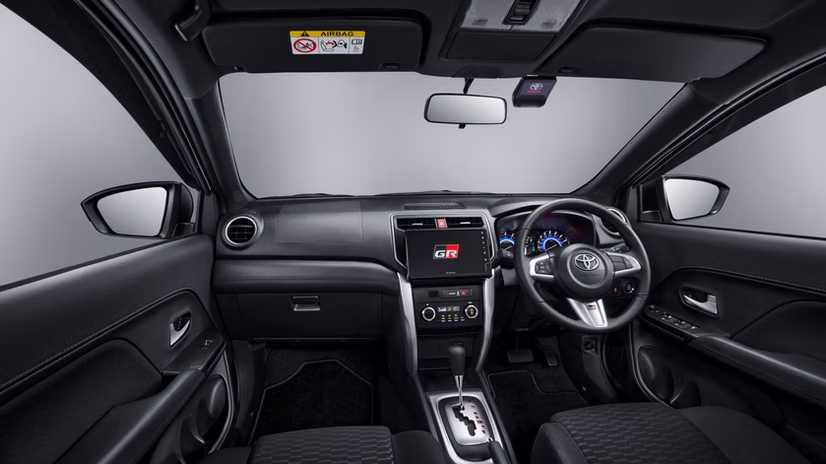 toyota-new-rush-dashboard